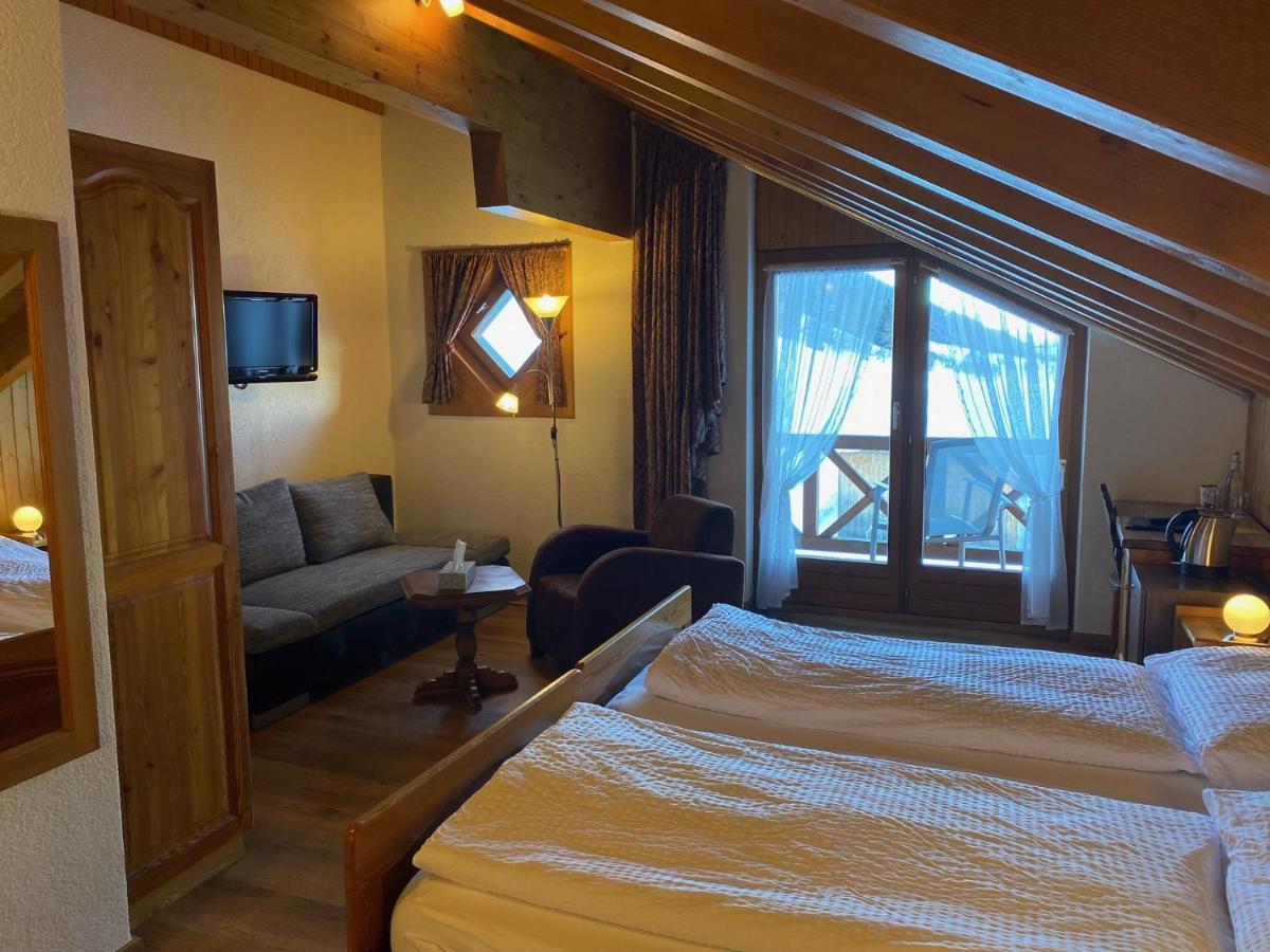 Hotel Alpenhof Oberwald Luaran gambar