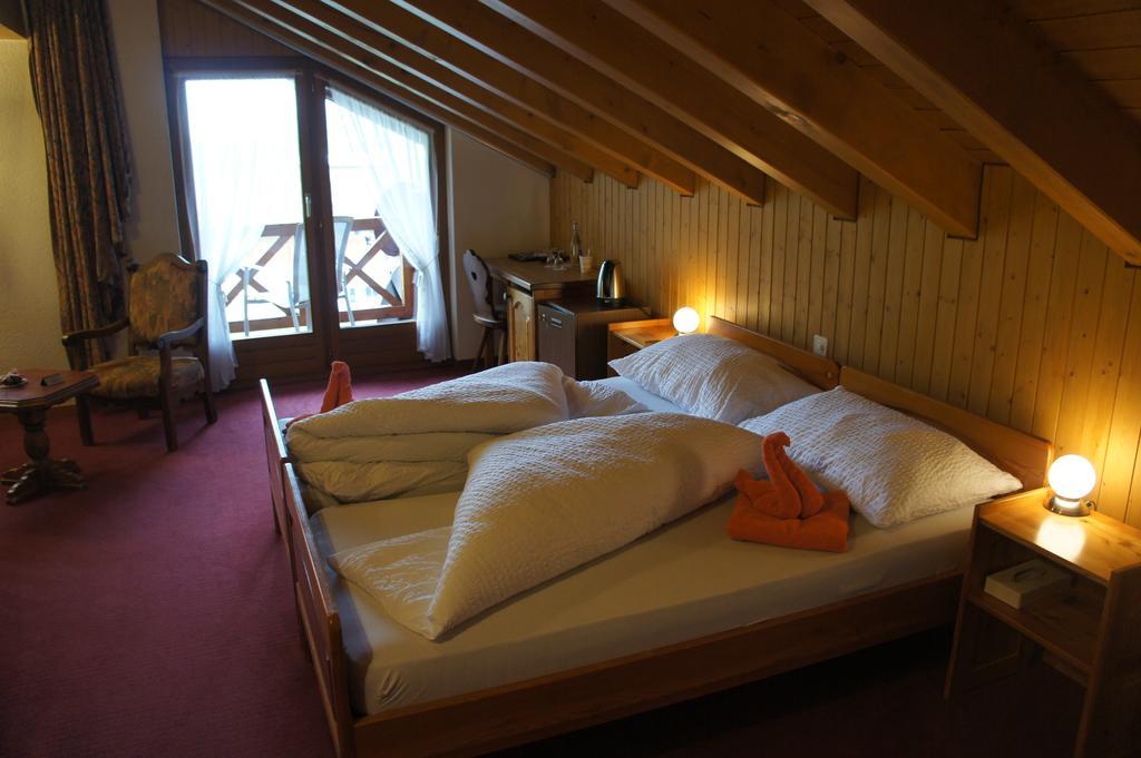 Hotel Alpenhof Oberwald Luaran gambar